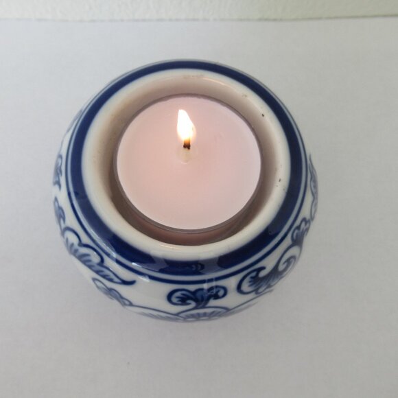 Bombay Blue and White Round Votive Tea Light Candle Holder - Picture 4 of 7